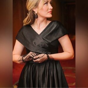 Ivy City Co Audrey dress Black Evening Dress XS